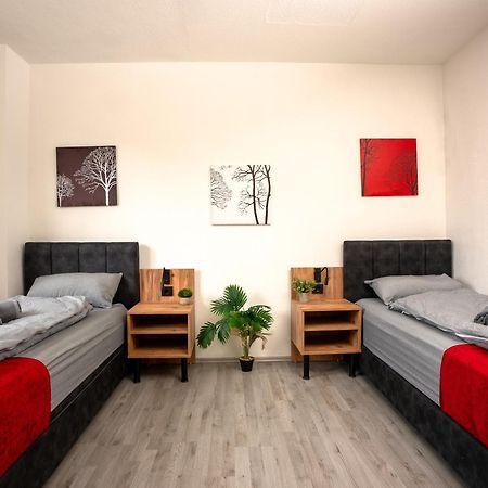 Serviceroom24 - Apartment 4 In Herten Wlan - Smart-Tv - 24-7 Check-In Und Kueche Exterior foto