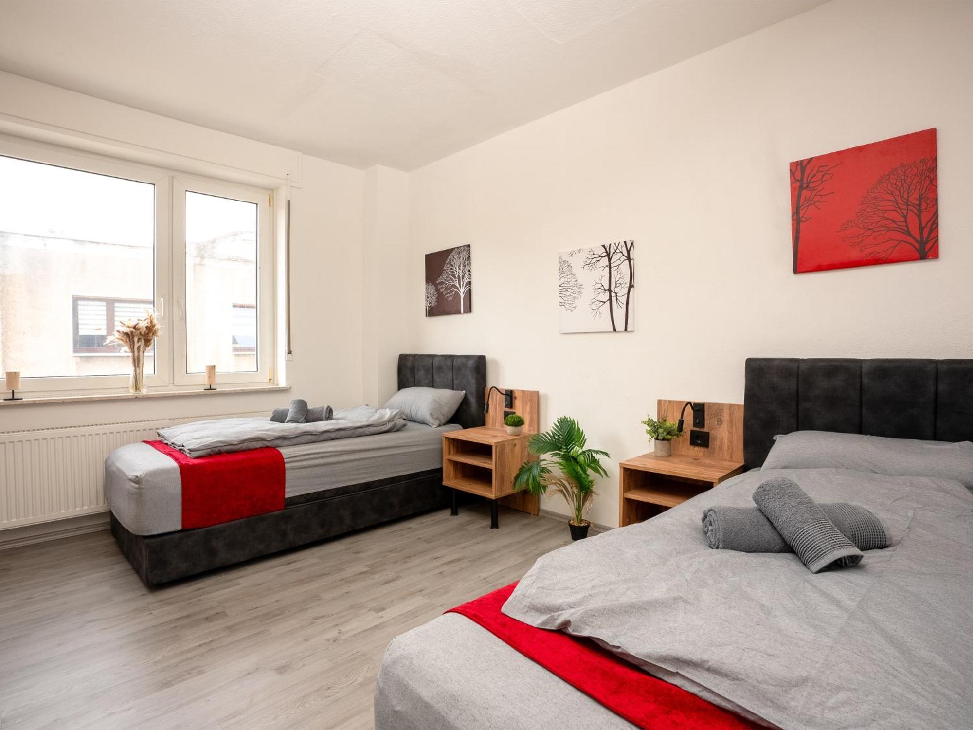 Serviceroom24 - Apartment 4 In Herten Wlan - Smart-Tv - 24-7 Check-In Und Kueche Exterior foto